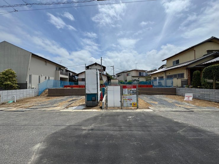 左1号棟、右2号棟 全体写真♪
5月27日撮影