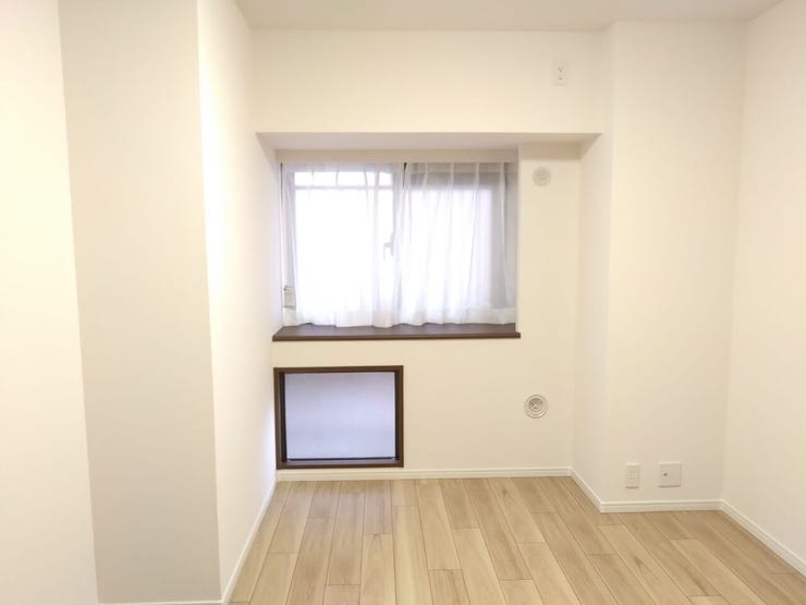 【洋室2】暮らしやすい間取り。収納付きの洋室はお子様のお部屋にも最適です。