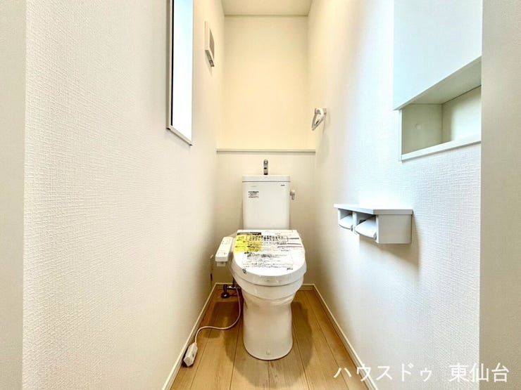 白を基調とした、シンプルながらも落ち着くデザイン。