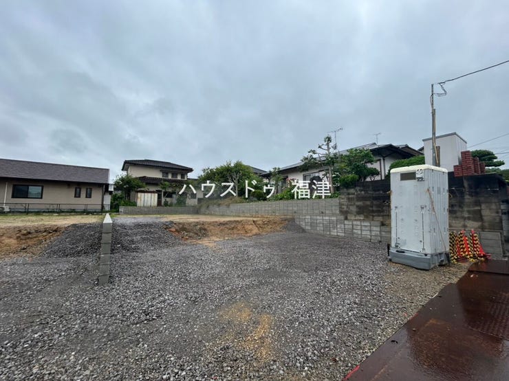 未完成物件は立地を確認後、
同メーカーが建てたお家をご案内!
《宗像市日の里4丁目 新築戸建》