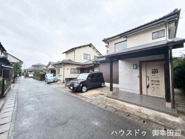 ■理想を叶える新しい暮らしの舞台■高いデザイン性と機能性を兼ね備えた住まい。ここで、家族の新しい物語が始まります。