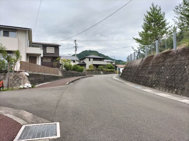 ★横内小学校区★
東側道路 南から北方向