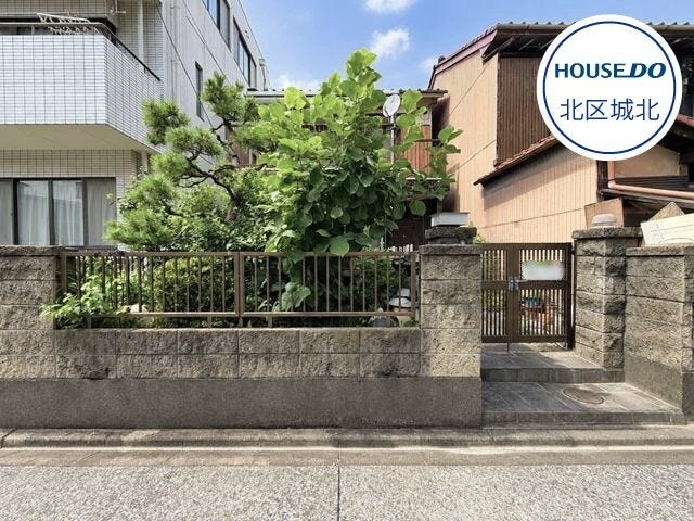 【外観】
●北区元志賀町エリア●
◇金城小学校:徒歩約13分
◇志賀中学校:徒歩約12分
◇金城幼稚園:徒歩約6分
◇ピアゴラフーズ 黒川店:徒歩約4分
◇大森耳鼻咽喉科:徒歩約3分