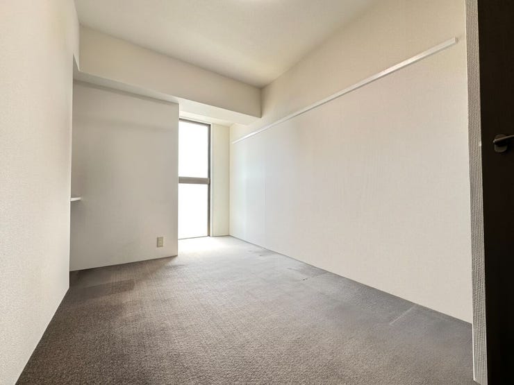 *5.2帖洋室*
※家具削除加工を行っており、写真はイメージです※
