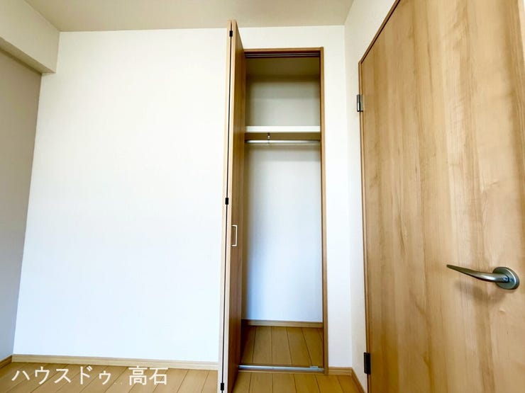 洋室5.5畳収納