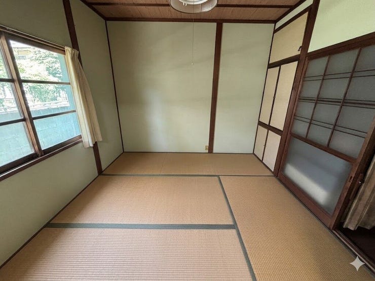 落ち着いた雰囲気の和室でゆったりと過ごせます