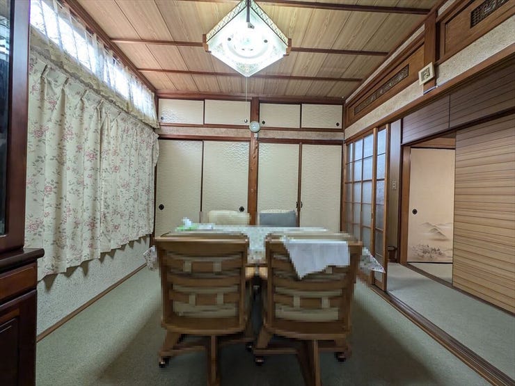 1階洋室
独立したダイニングとしても利用可能