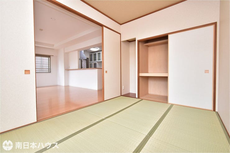 永吉３丁目 エバーライフ永吉 【和室】6帖の和室です！リビングに面したお部屋です♪東向きのバルコニーからの採光があります♪