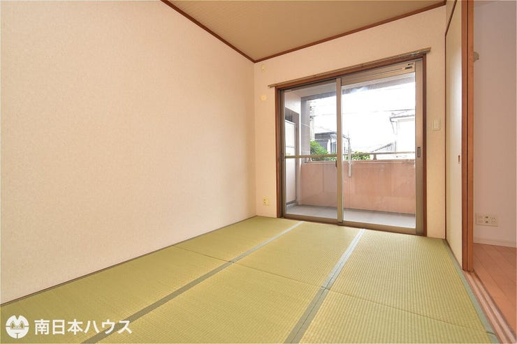 永吉３丁目 エバーライフ永吉 【和室】6帖の和室です！リビングに面したお部屋です♪東向きのバルコニーからの採光があります♪