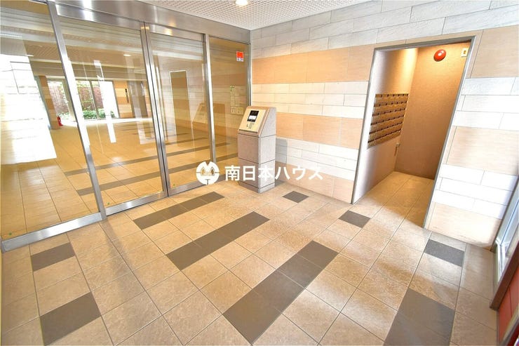 永吉３丁目 エバーライフ永吉 【エバーライフ永吉】
鹿児島市永吉3丁目にある全35戸のマンションです！
鹿児島アリーナまで徒歩5分！