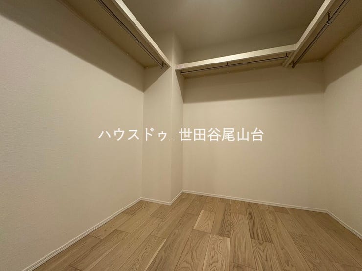 大容量WIC付きでお部屋を広く活用可能。快適な住空間を実現します。