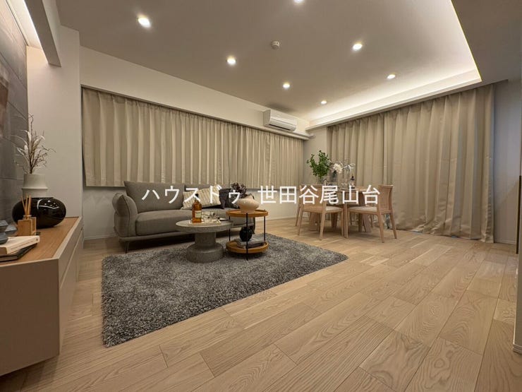 柔らかな間接照明が上質な時間を演出。心からリラックスできる住空間です。