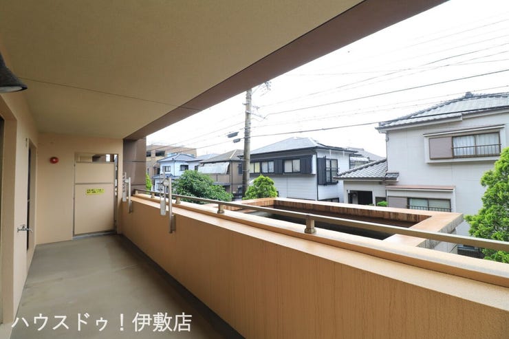 永吉３丁目 エバーライフ永吉 【バルコニー】
照明や水栓、物干し金具付の便利なバルコニー