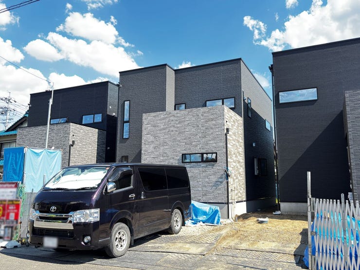 駐車台数2台!並列駐車なので、安心して出し入れできます!
現地(2026年6月)撮影
