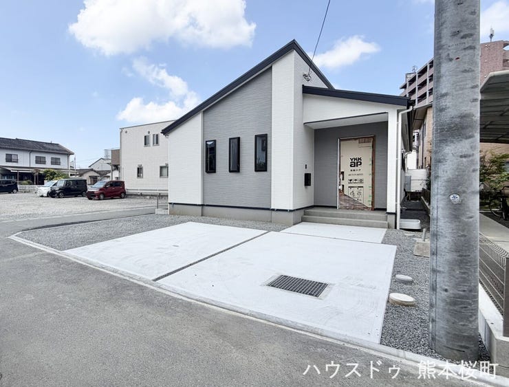 ■車と趣味の幅が広がる場所■単なる駐車スペースではない、洗車やタイヤ交換、DIYにも使える多目的な屋外スペースです。