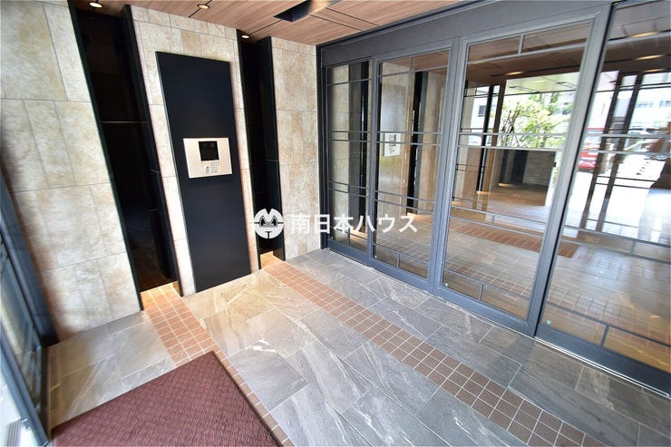 上之園町 ファーネスト上之園レジデンス 【ファーネスト上之園レジデンスのエントランス】オートロック、タッチキー対応で出入りが楽にできます♪