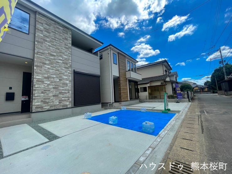 ■理想を叶える新しい暮らしの舞台■高いデザイン性と機能性を兼ね備えた住まい。ここで、家族の新しい物語が始まります。