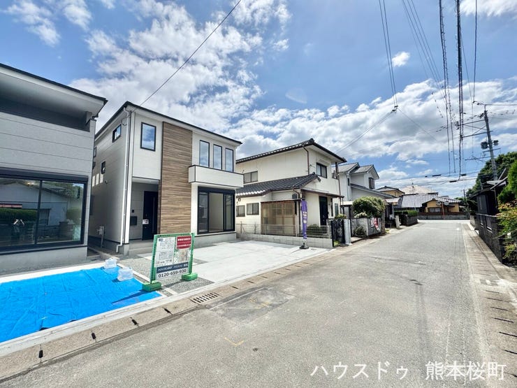 ■理想を叶える新しい暮らしの舞台■高いデザイン性と機能性を兼ね備えた住まい。ここで、家族の新しい物語が始まります。