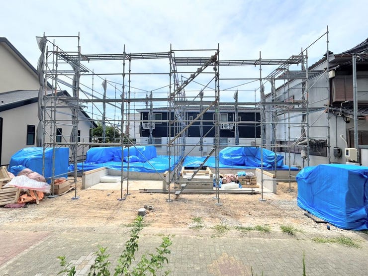 完成に向けて着々と建築中です