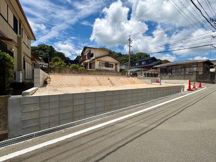 2026年10月完成を予定しております。
現況と異なる場合は、現況優先となります。
【2026.07.26撮影】