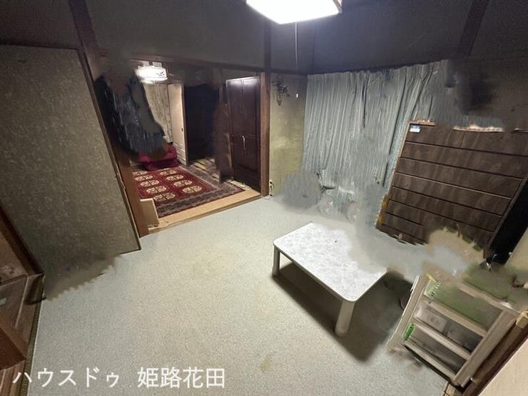 残置物は画像加工で一部消去しています。