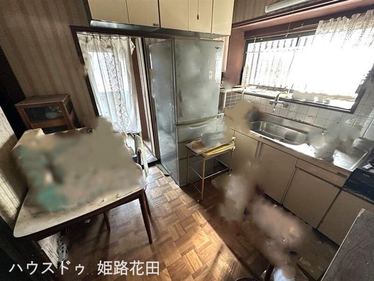 残置物は画像加工で一部消去しています。