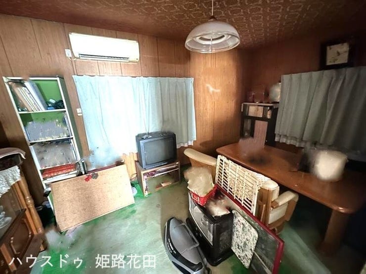 残置物は画像加工で一部消去しています。