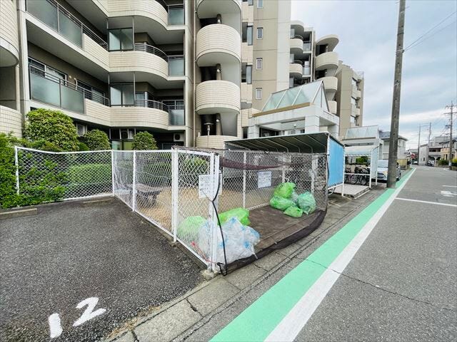ゴミ置き場になります。ルールを守って心地良く使用しましょう。
