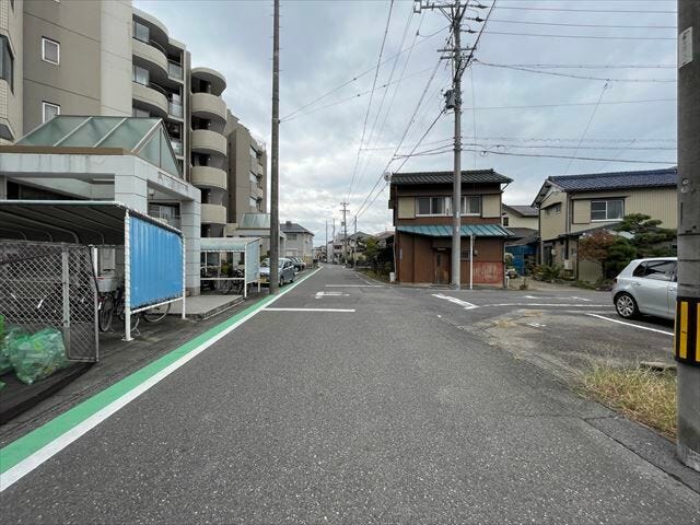 【西側南向き】