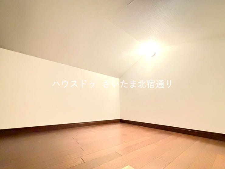 ■屋根裏収納