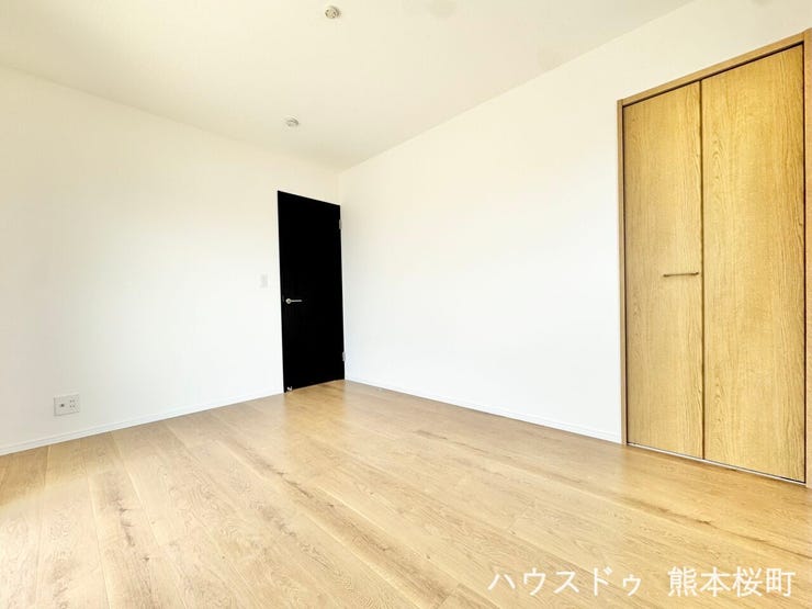 ■1階6.0帖洋室■心からリラックスできる静けさ、上質な眠りで、毎日をリセットします。明日への活力を養う空間です。