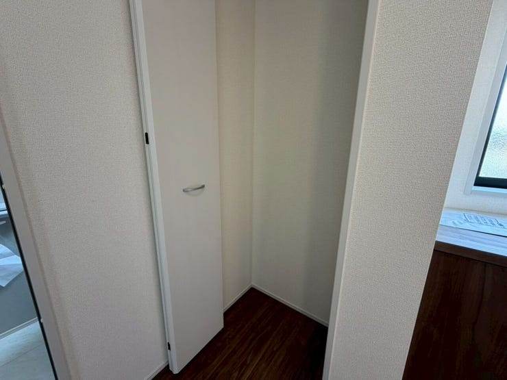 玄関収納です。