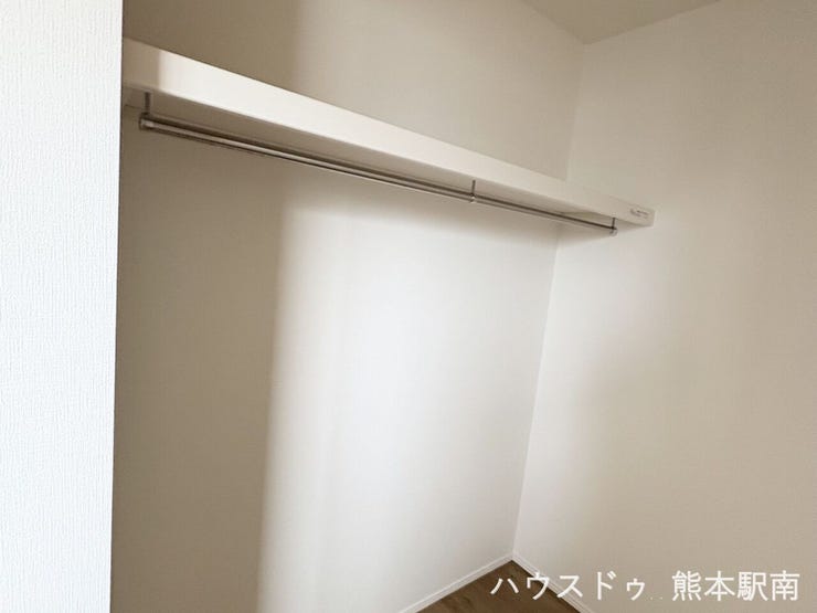 ■洋室6帖のWIC