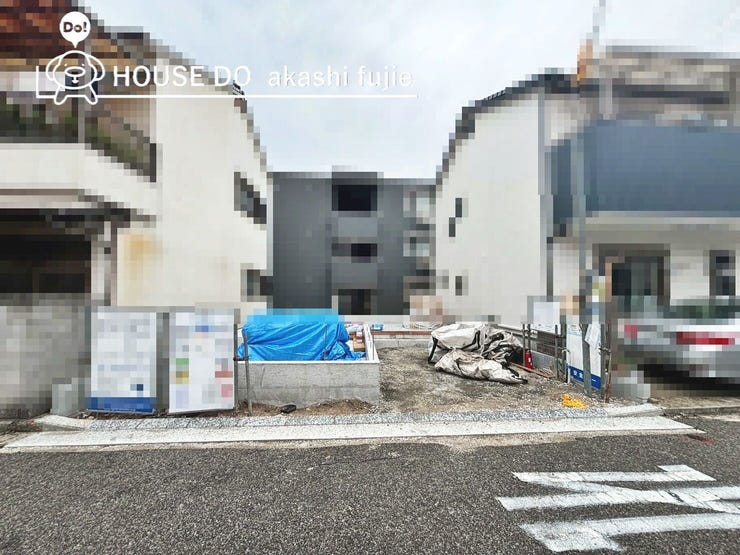 【外観】
□大観小学校まで徒歩約8分
□お車1台駐車可能
□約8.51㎡のストレージルーム
□各お部屋に収納あり
