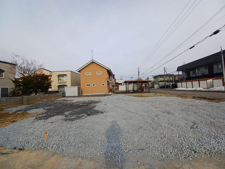 前面道路:西側公道8.0m