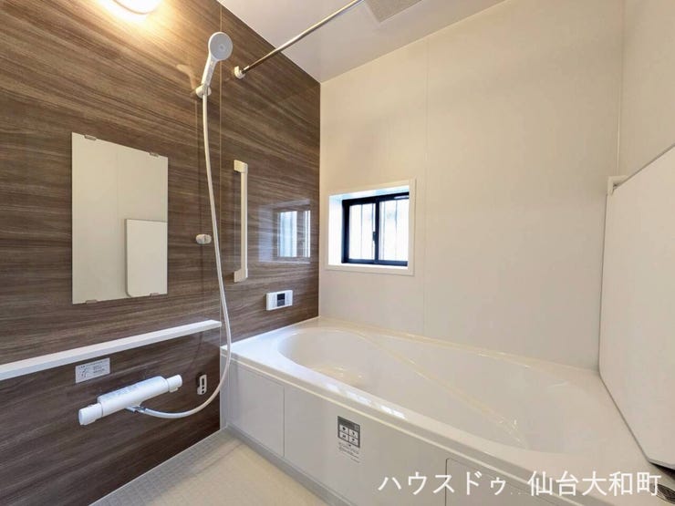 同メーカー参考写真+*