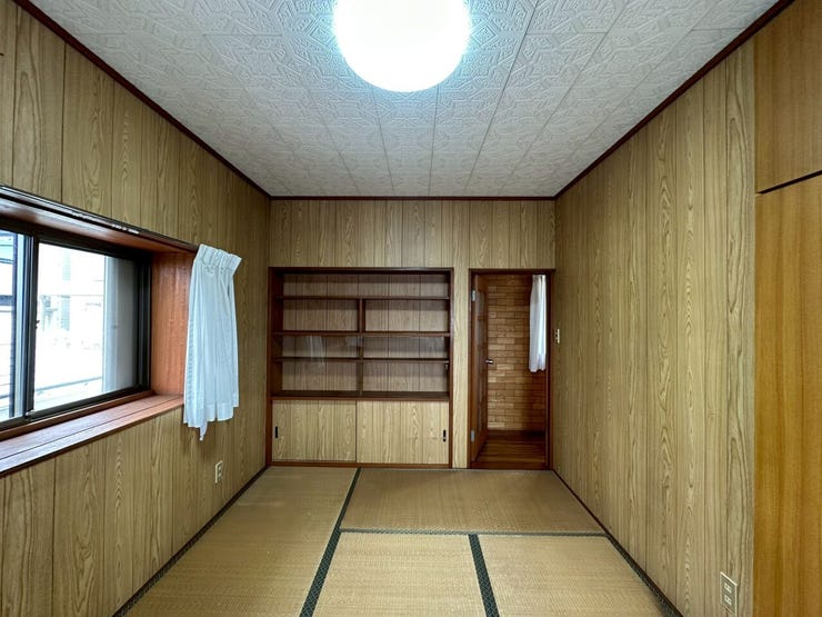 充実した収納を備えた2階和室6帖。季節物や寝具もすっきり収まり、お部屋を広々とお使いいただけます。