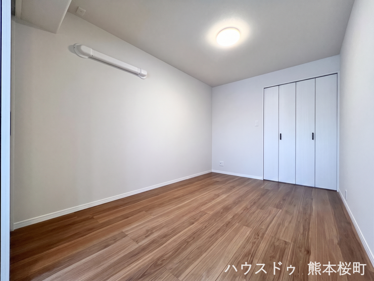 ■5.1帖洋室■寝室、書斎、趣味の部屋。家族の成長やライフスタイルに合わせ、様々な使い方ができる快適な空間です。