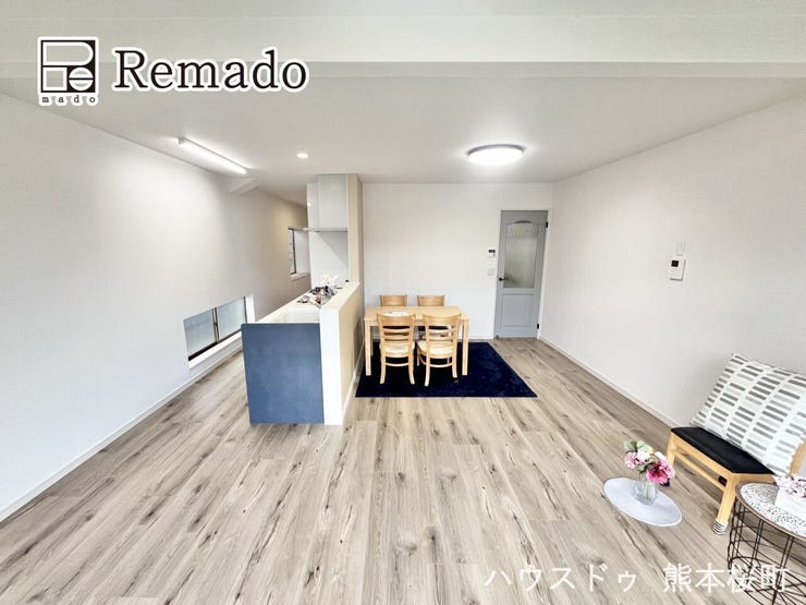 ■家族の笑顔が集う中心地■お気に入りの家具を迎え、窓からは心地の良い光が差し込みます。
