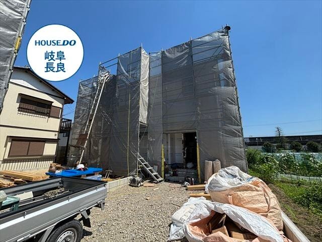 【外観】
JR東海道本線「西岐阜」駅、徒歩25分
JR東海道本線「岐阜」駅、車で13分
小学校:鏡島小学校
中学校:精華中学校