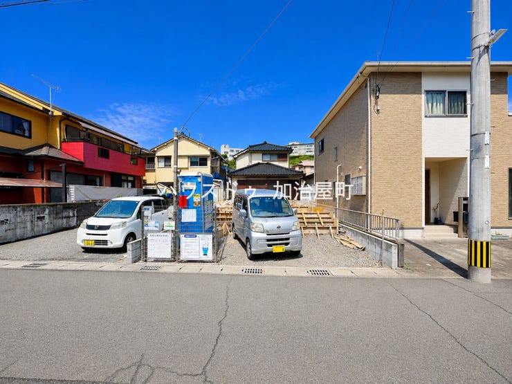 小さなお子様のいるご家庭にも嬉しい落ち着いた住環境。安心して子育てができる立地です。