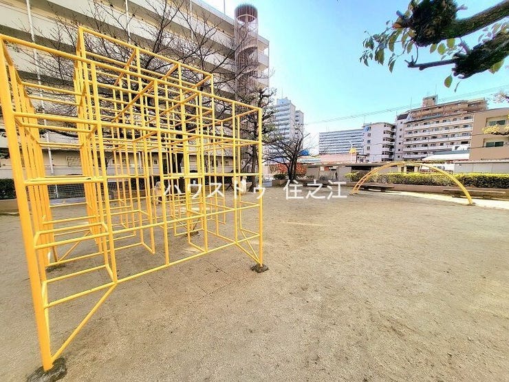★マンション敷地内。お子様の遊び場にも最適ですね♪