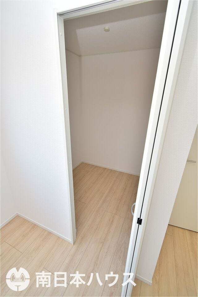 田上台３丁目 新築戸建 【ウォークインクローゼット】奥行きのあるクローゼットです！