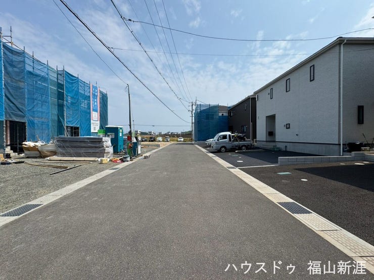 前面道路になります♪