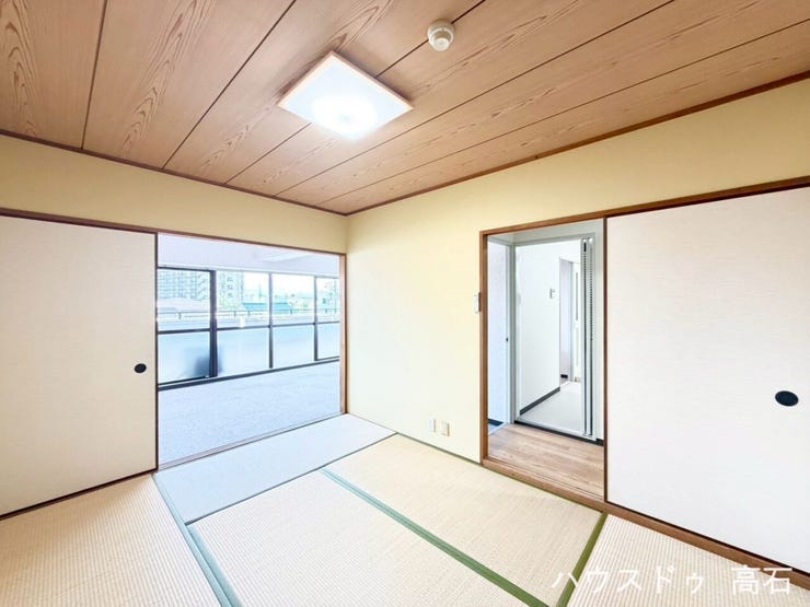 お昼寝スペースや客間、リモートワークにも万能な1部屋!