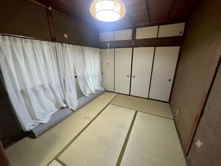 ◆押入つき6帖の和室
※画像はAI加工により荷物等を消去しています。