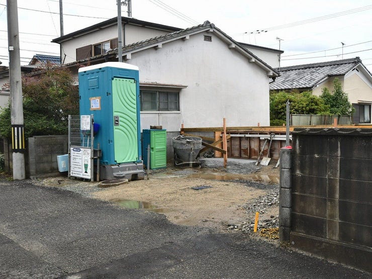 建設地を北西側より撮影 2026.06.25 雨天時