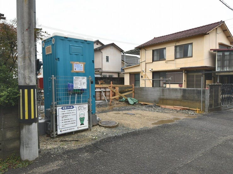 建設地を北東側より撮影 2026.06.25 雨天時