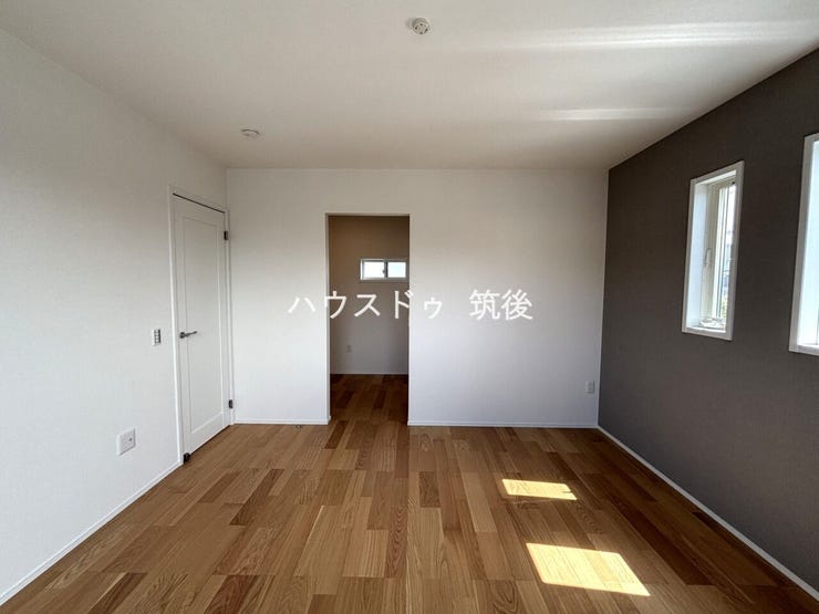 ゆとりある主寝室でゆったり過ごせます