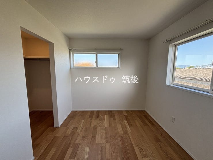 明るく使いやすい洋室スペース